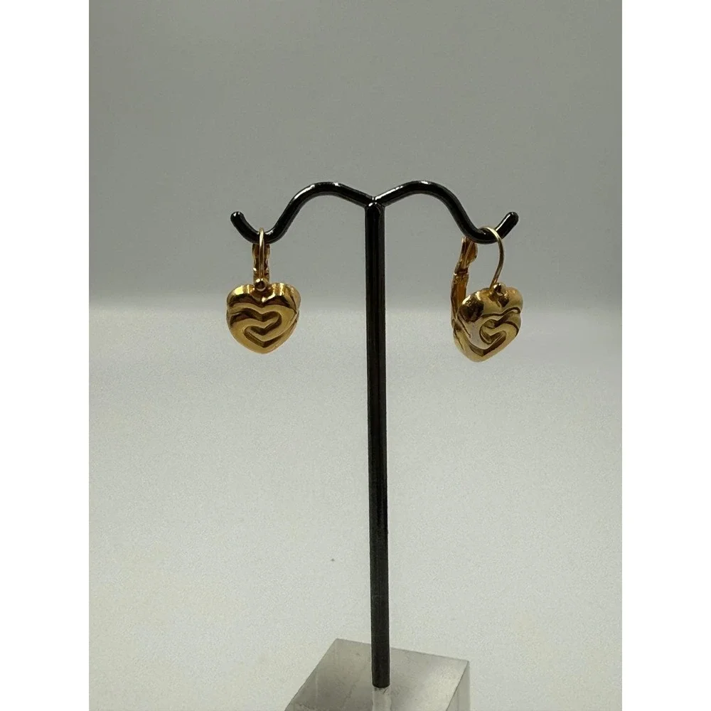 Vintage Gold Tone Puffy Heart Leverback Earrings Interlocking Swirl Design Kids‎